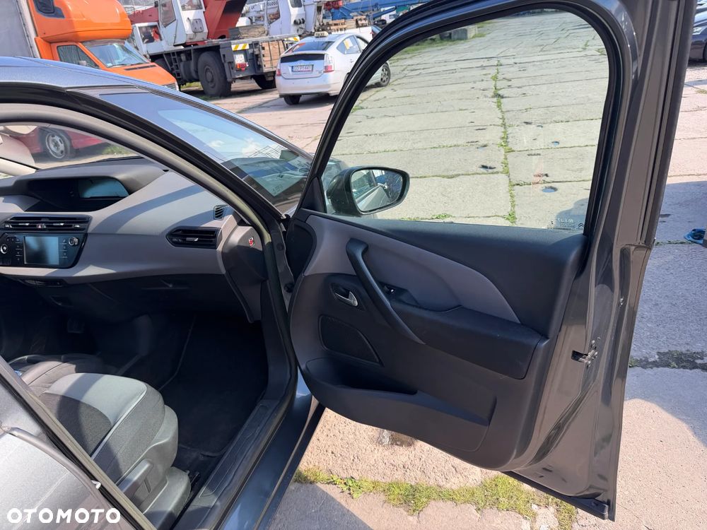Citroën C4 Picasso 1.6 e-HDi Intensive ETG6 - 7