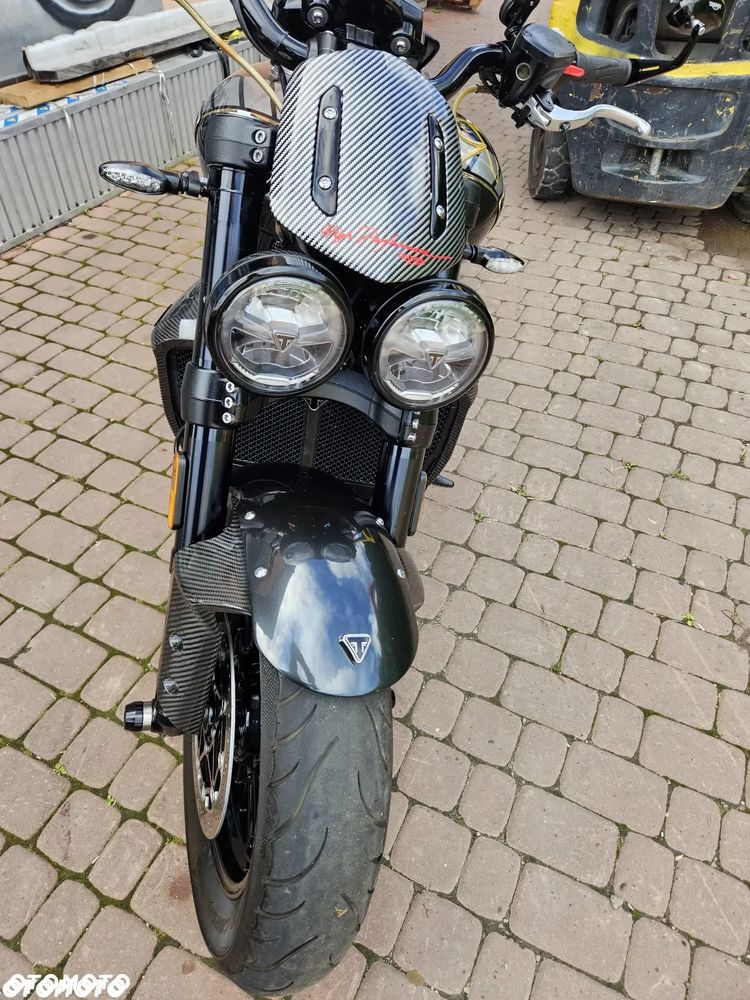 Triumph Rocket - 32