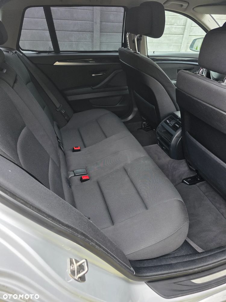 BMW Seria 5 520d BluePerformance - 13