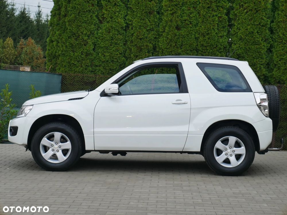Suzuki Grand Vitara 1.6 Black&White - 6