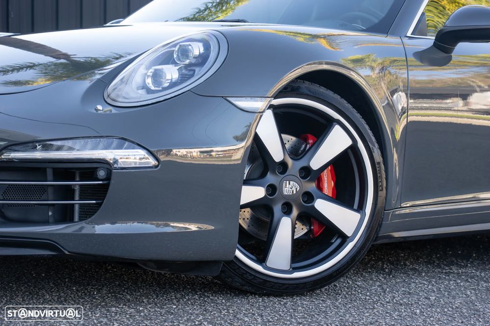 Porsche 911 (991) Carrera S PDK 50 Anos - 25