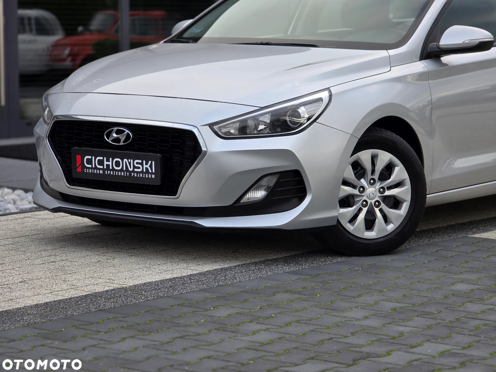 Hyundai i30 1.6 D Comfort - 12