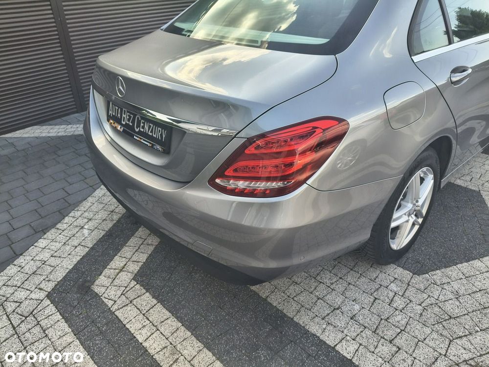 Mercedes-Benz Klasa C - 24