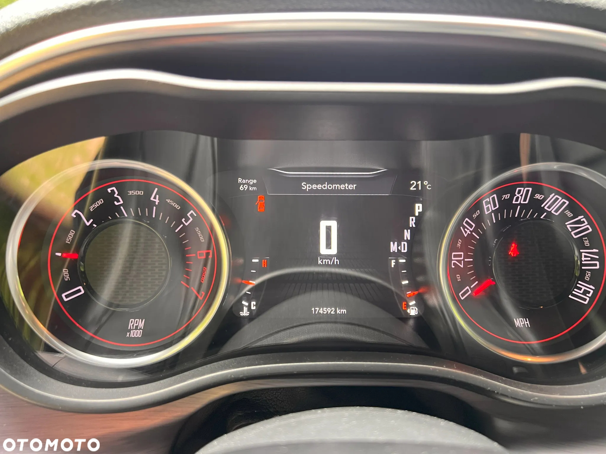 Dodge Challenger 5.7 R/T - 11