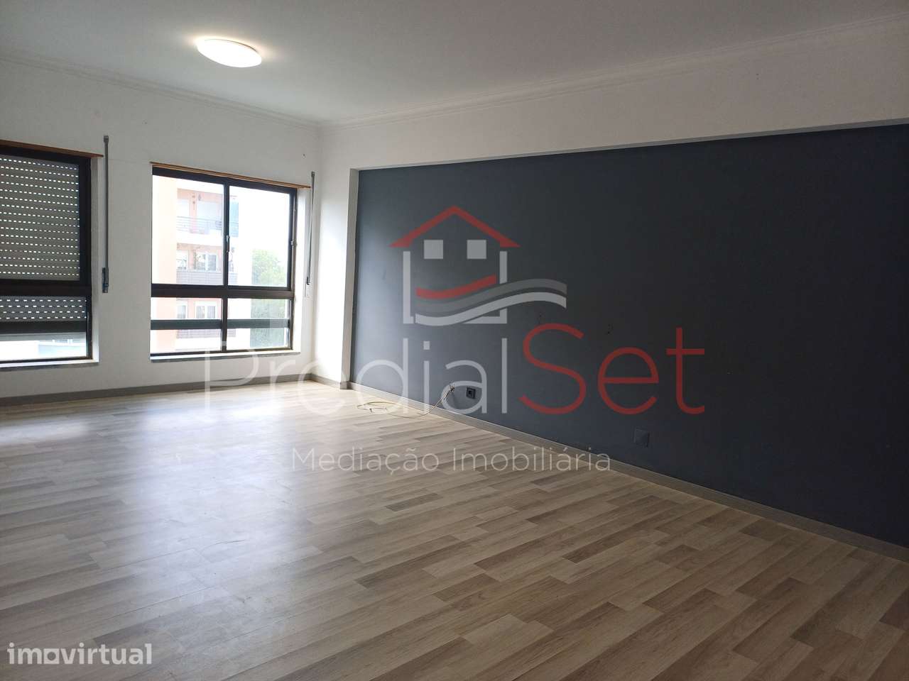 Apartamento T4  em Monte Belo Norte -Setúbal - Grande imagem: 4/37