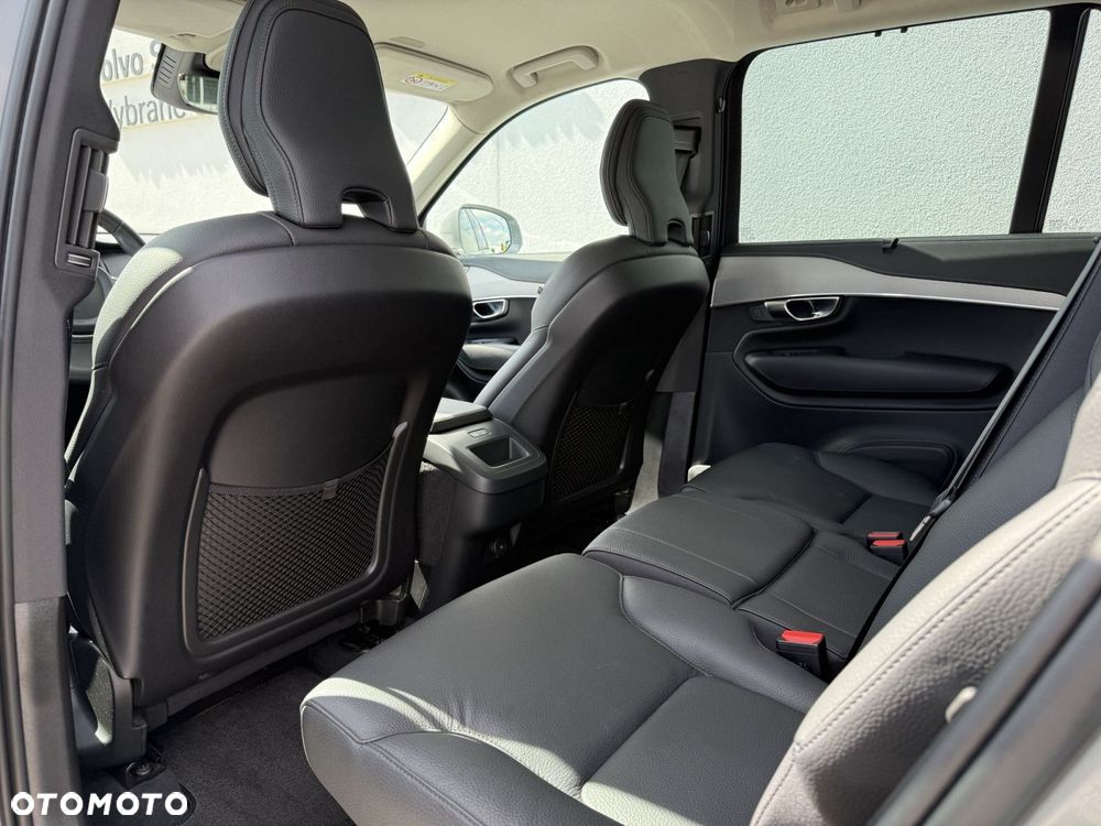 Volvo XC 90 - 17