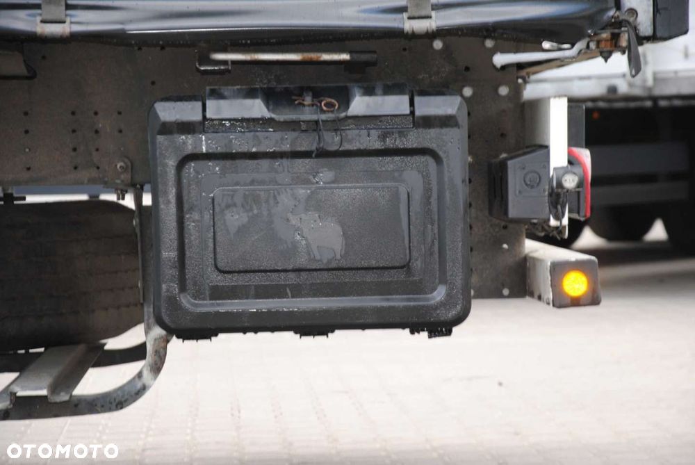 Schmitz Cargobull SCS kurtyna, podnoszona oś - 11