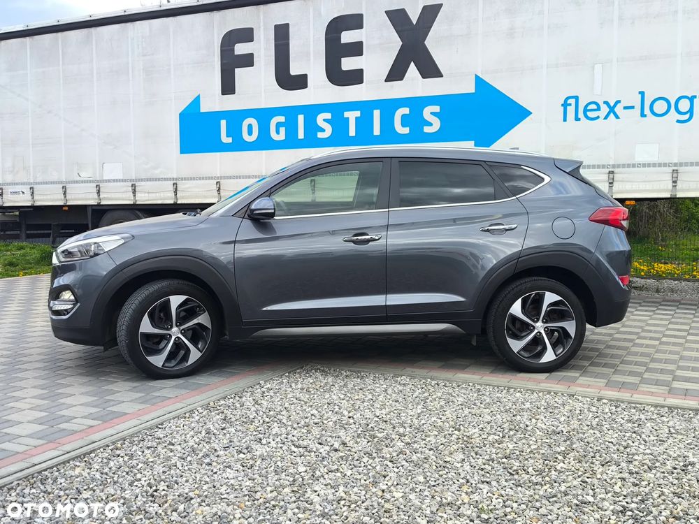 Hyundai Tucson 1.7 CRDI BlueDrive Style 2WD - 5