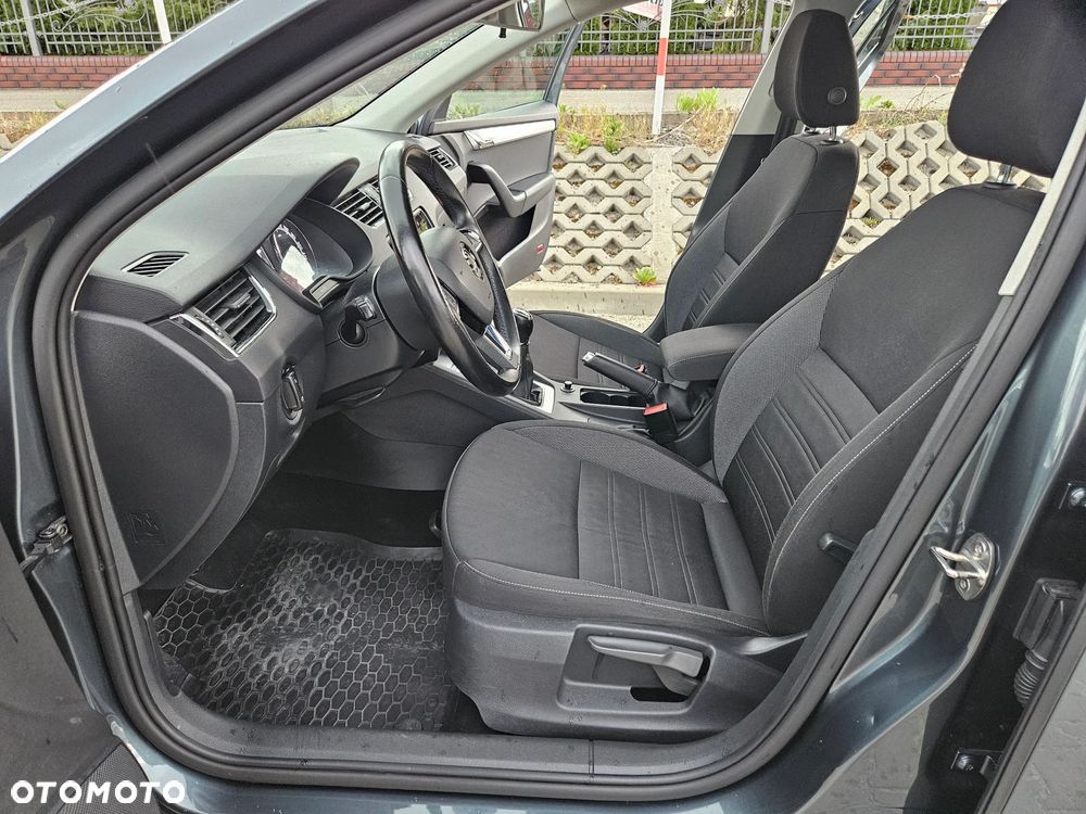 Skoda Octavia 1.4 TSI Ambition - 14