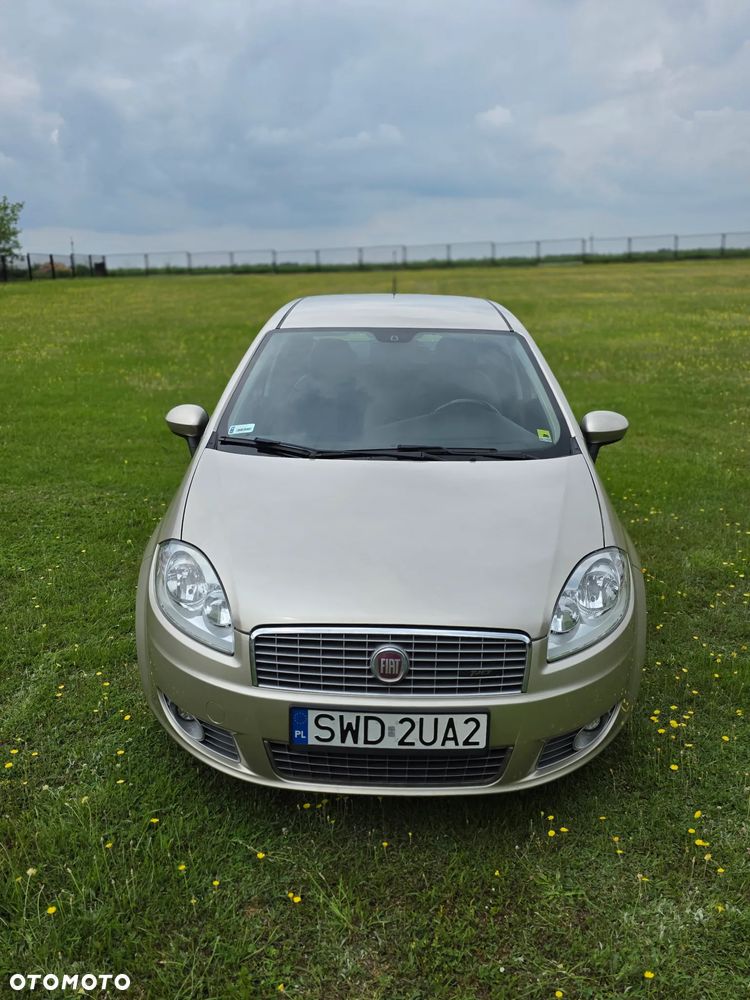 Fiat Linea 1.4 T-Jet 16V Active - 1