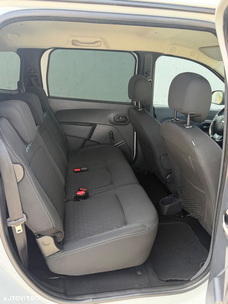 Dacia Lodgy 1.5 dCi 109 CP Stepway - 9