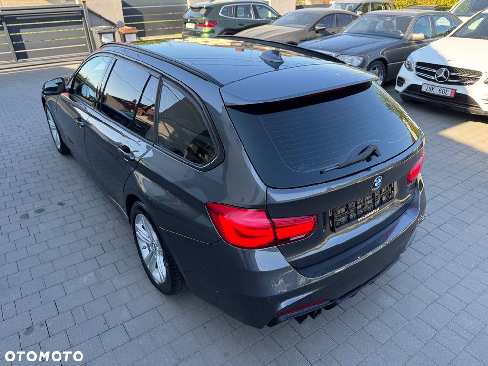 BMW Seria 3 320d xDrive Edition M Sport Shadow - 11