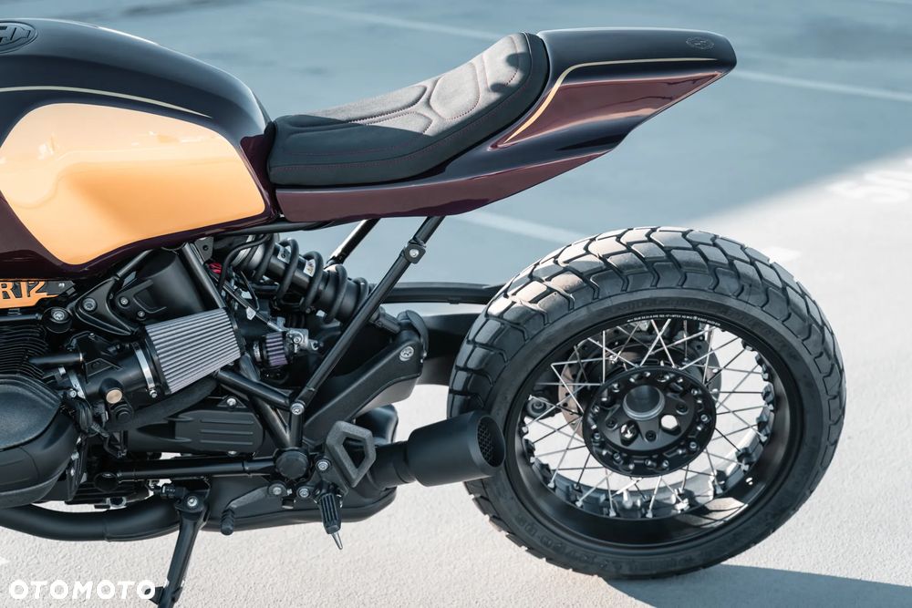 BMW R - 22