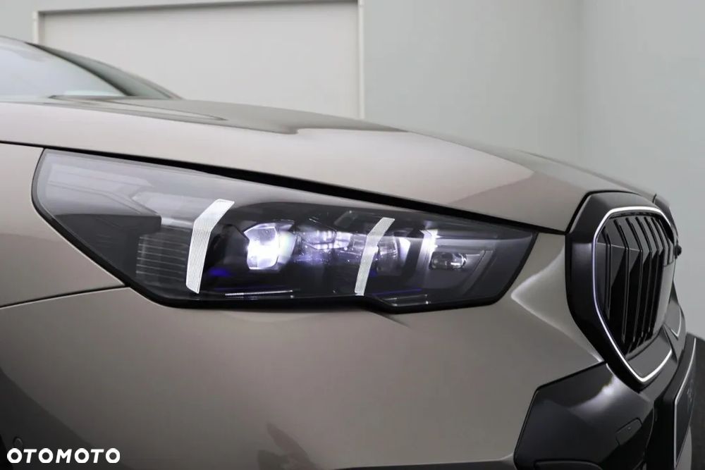 BMW i5 83.9kWh xDrive40 M Sport - 9