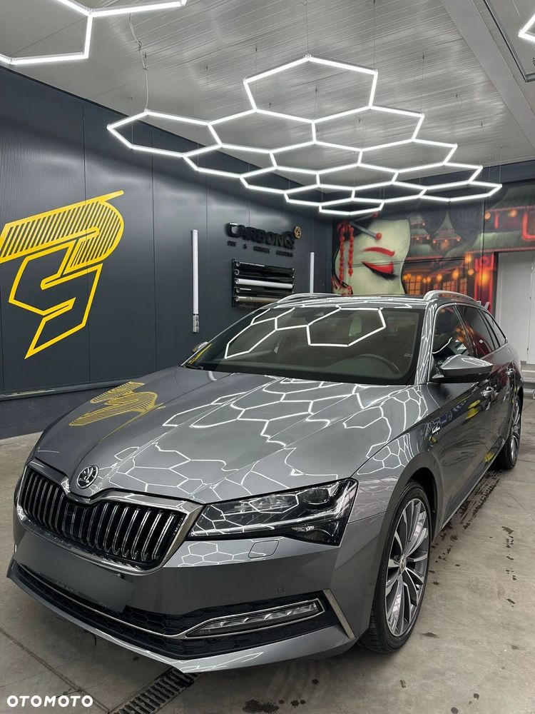 Skoda Superb 2.0 TDI SCR 4x4 L&K DSG - 1