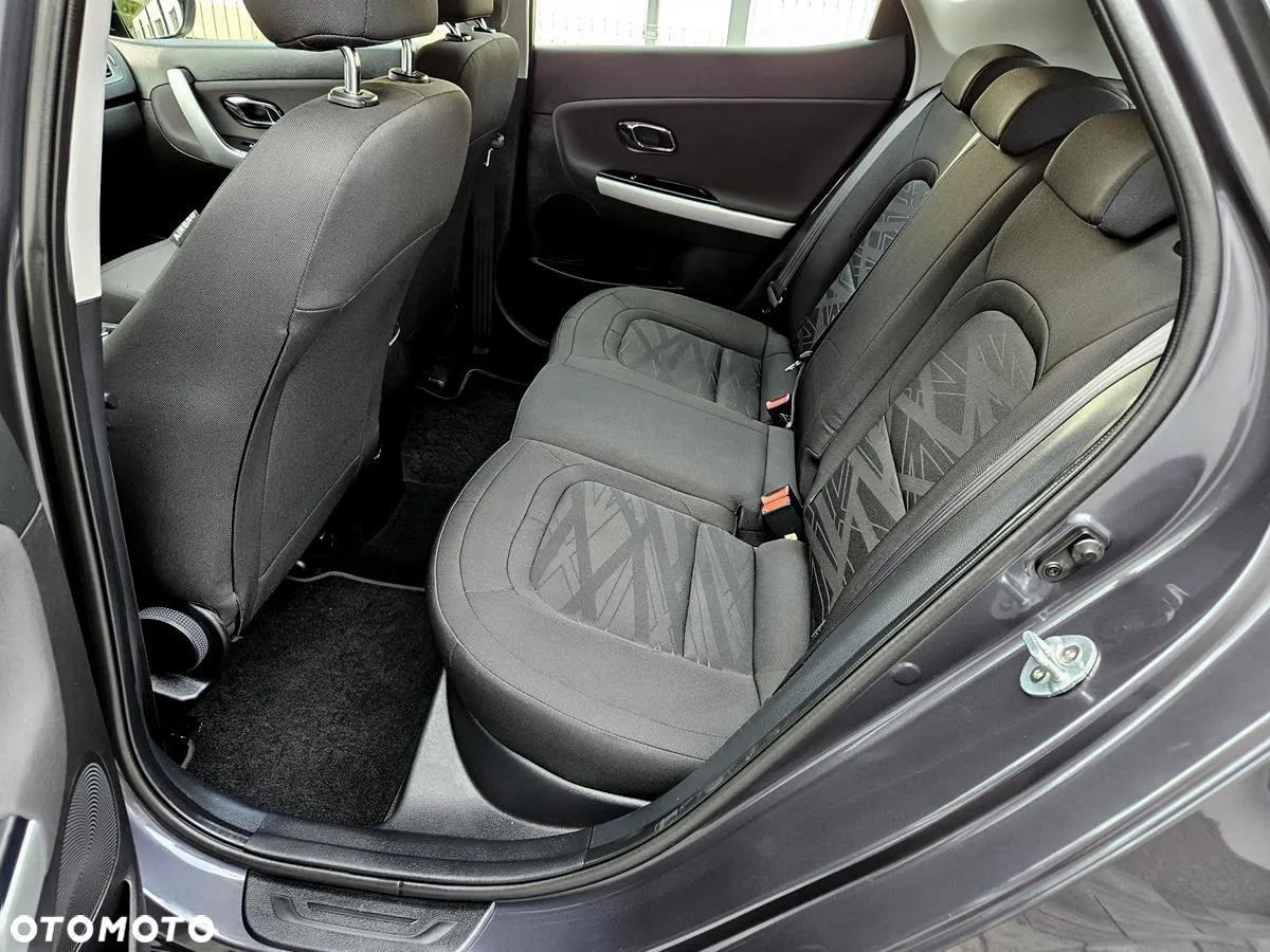 Kia Ceed 1.4 CVVT Dream Team Edition - 21