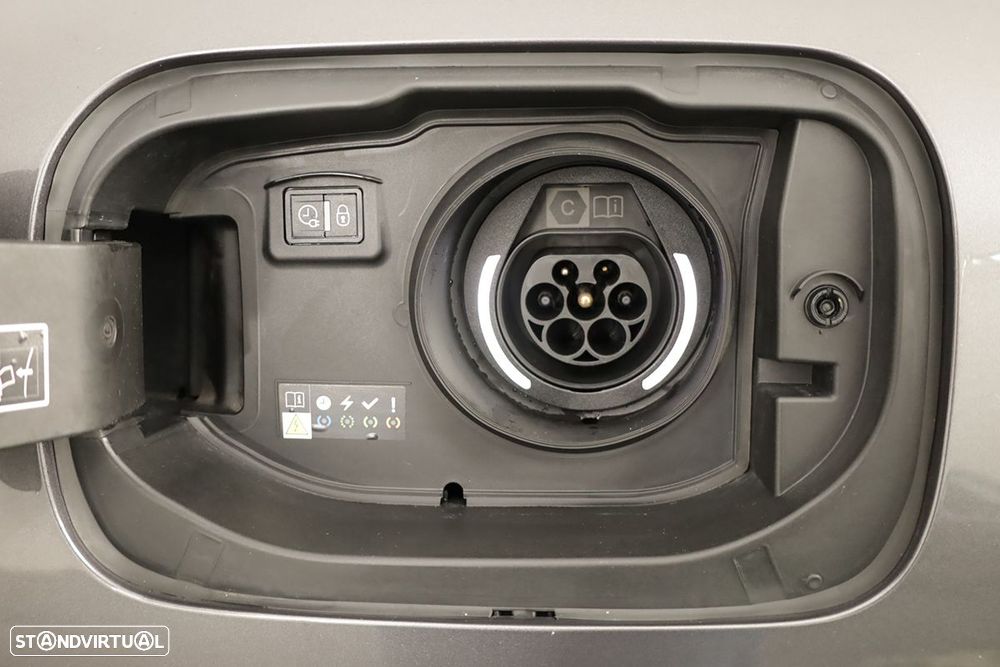 Citroën C5 X 1.6 Hybrid Plus e-EAT8 - 7