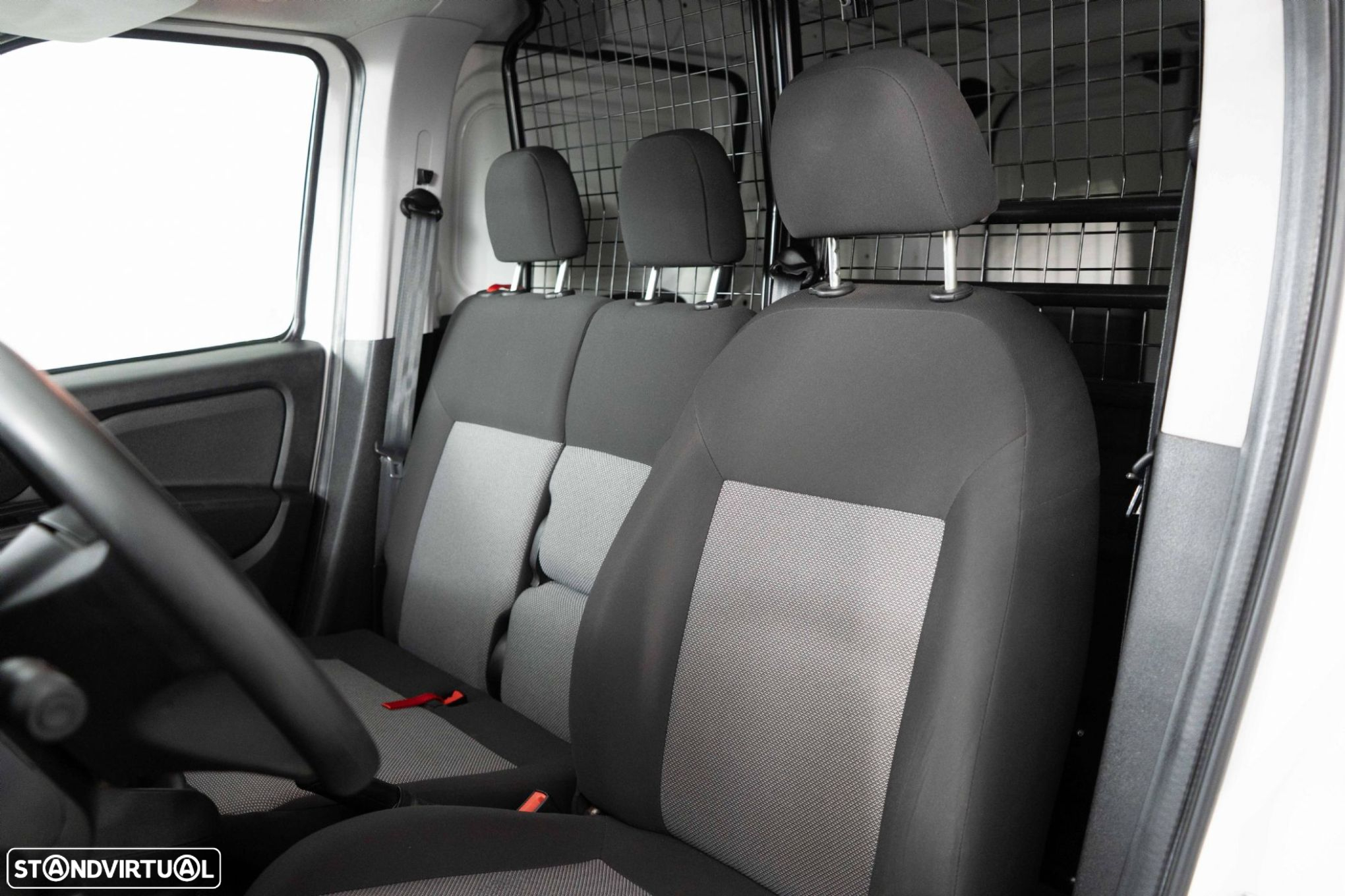 Fiat Doblo Combi 1.3 Multijet - 8