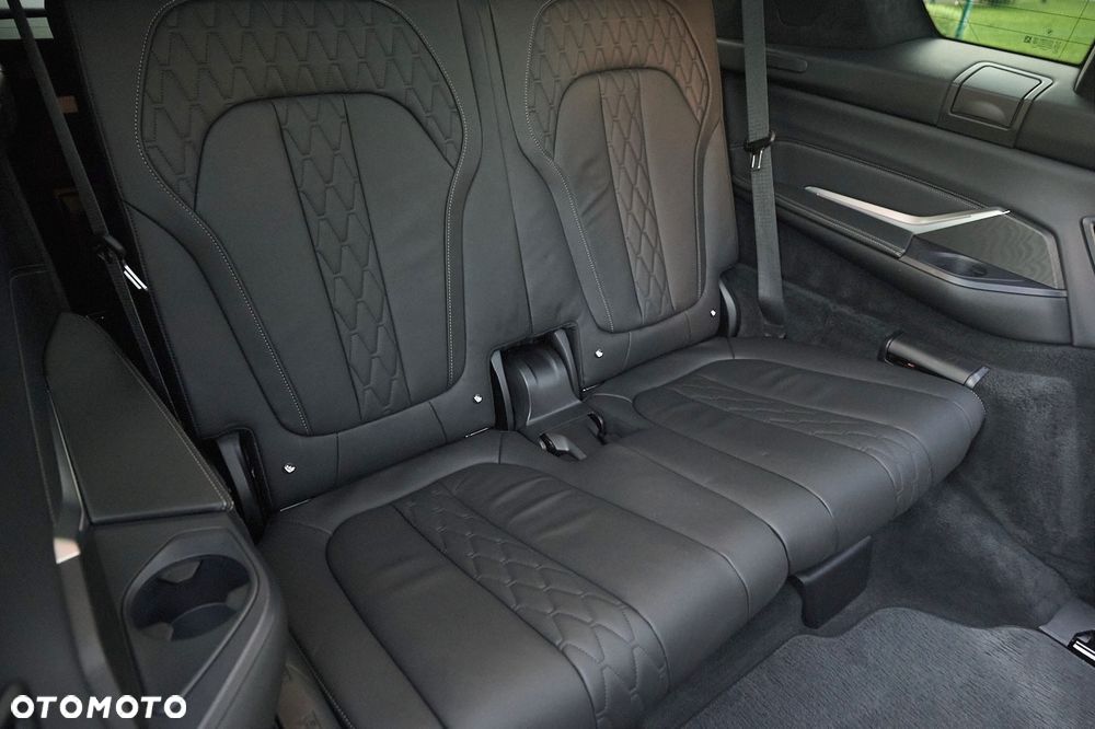 BMW X7 xDrive40i sport - 20