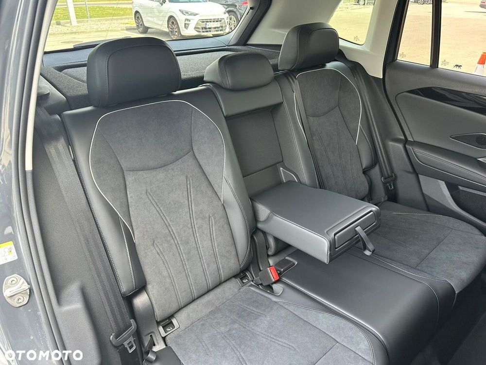 Volkswagen Tiguan - 18