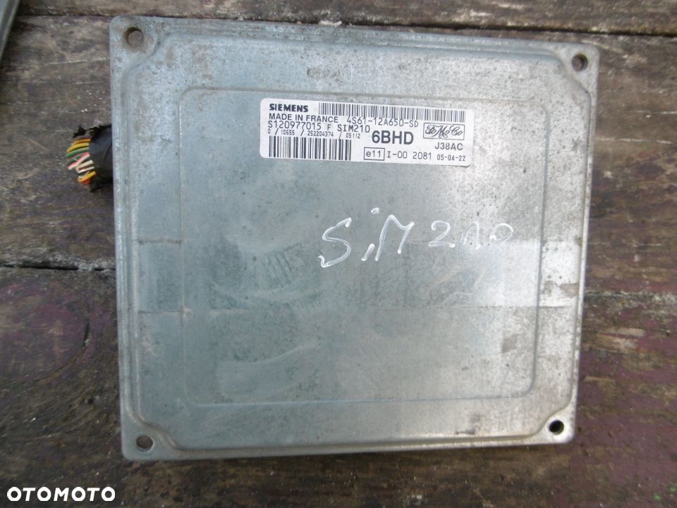 Komputer sterownik FUSION FIESTA S120977015F 4S61-12A650-SD - 1