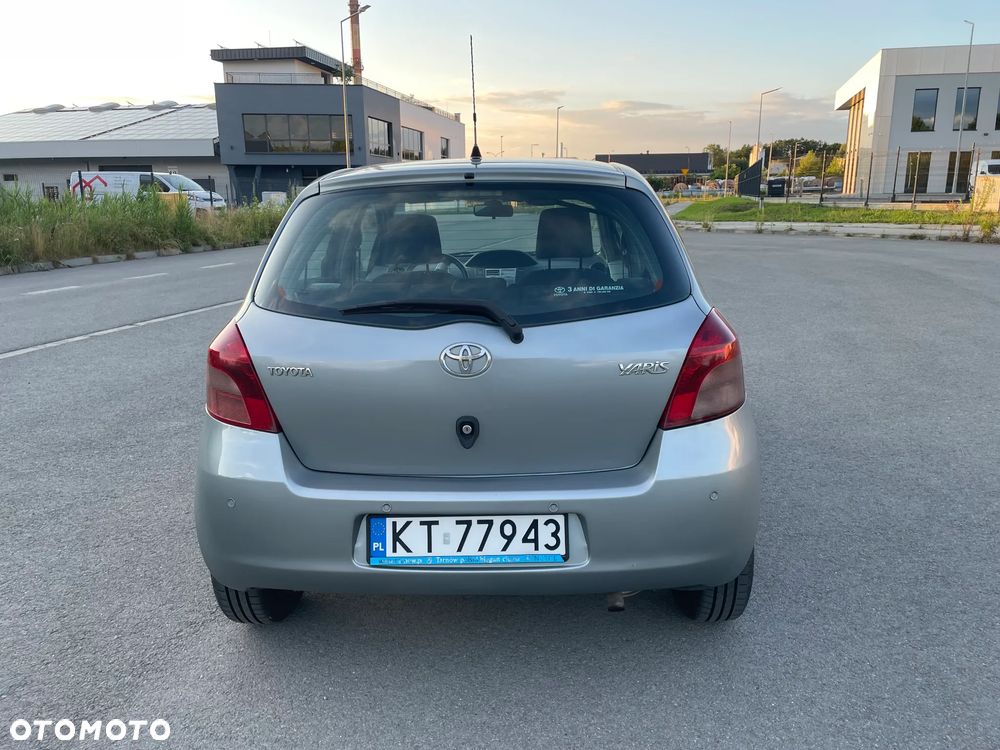 Toyota Yaris 1.3 Luna - 6