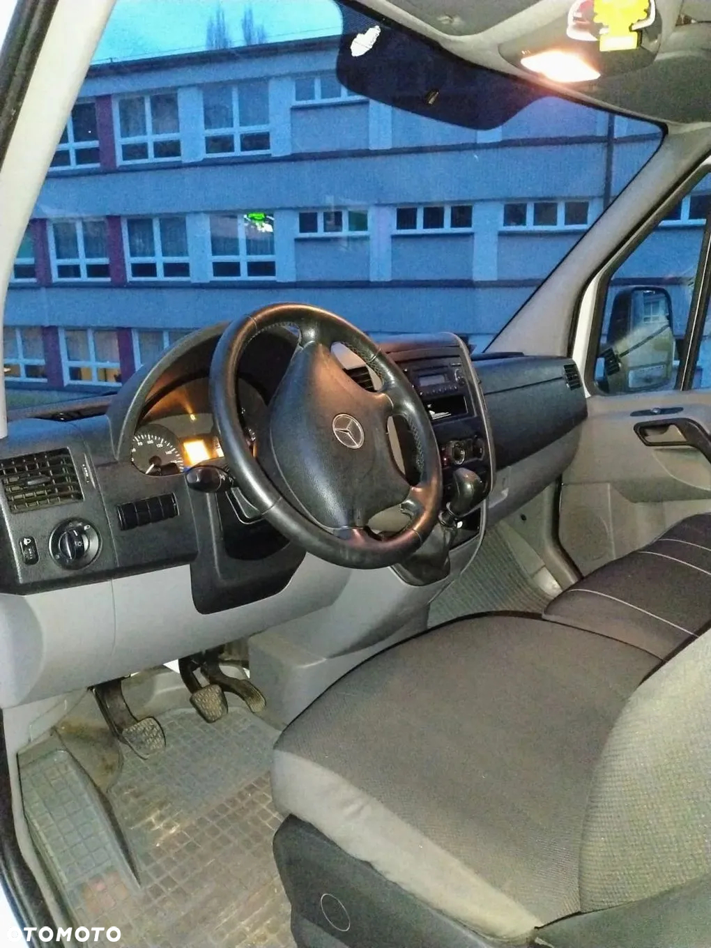 Mercedes-Benz Sprinter - 6