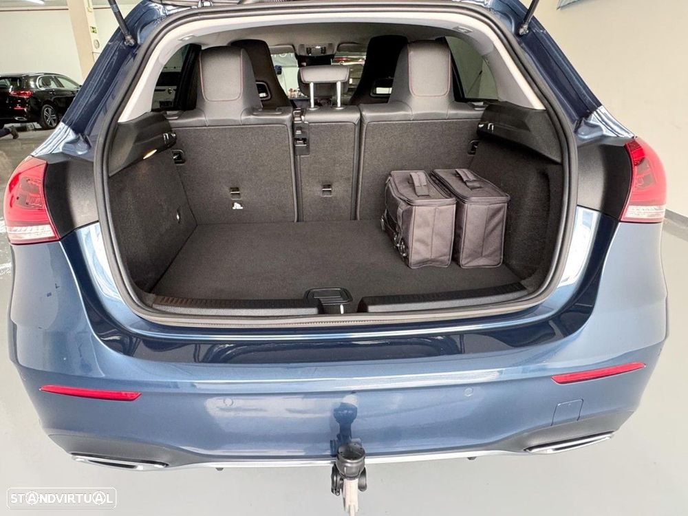 Mercedes-Benz A 250 e AMG Line - 9