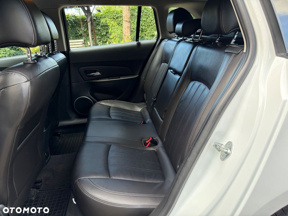 Chevrolet Cruze 1.4T LTZ - 17