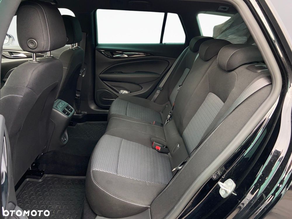 Opel Insignia 2.0 T Business Edition S&S - 12