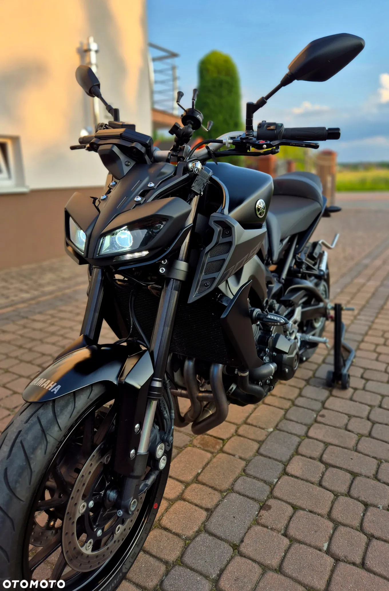 Yamaha MT - 14
