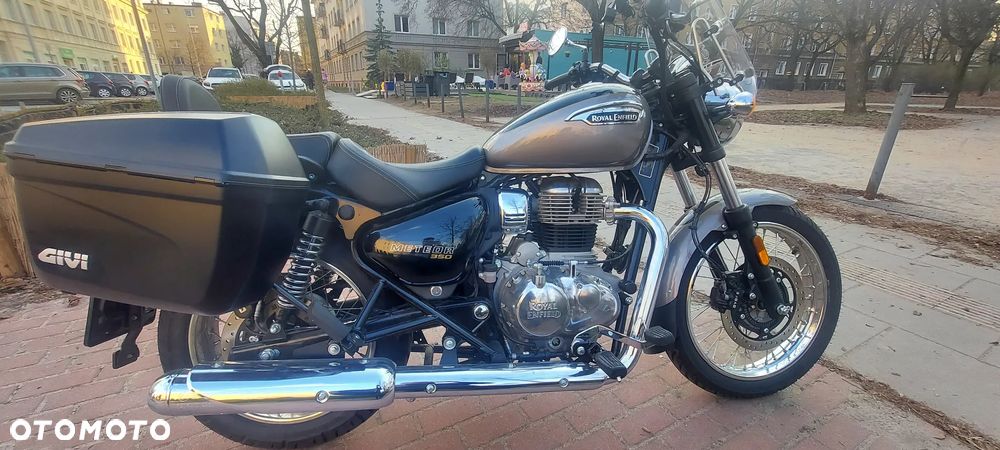 Royal Enfield Meteor - 11