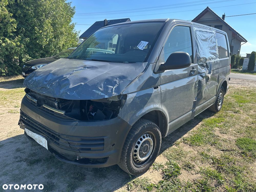 Volkswagen Transporter - 8