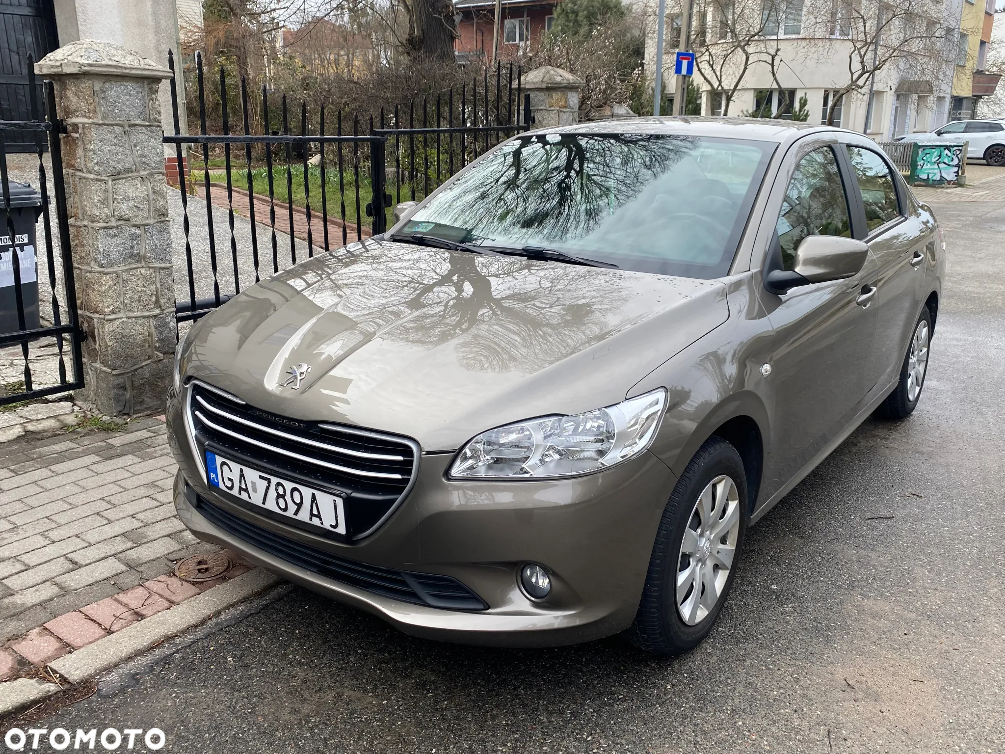Peugeot 301 - 2