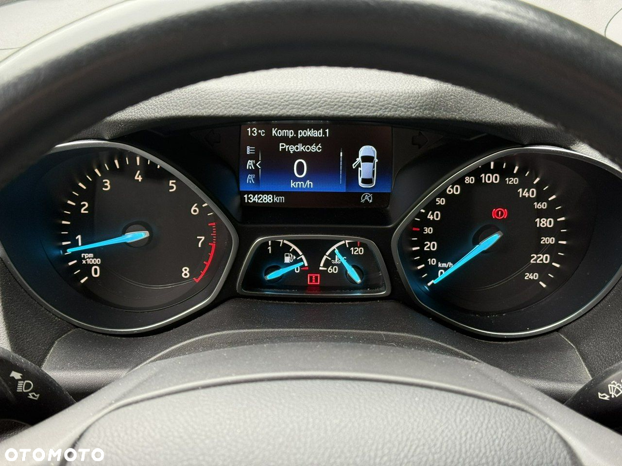 Ford Kuga - 21