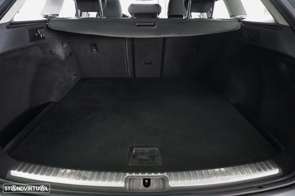 SEAT Leon ST 1.6 TDI Style Ecomotive - 14