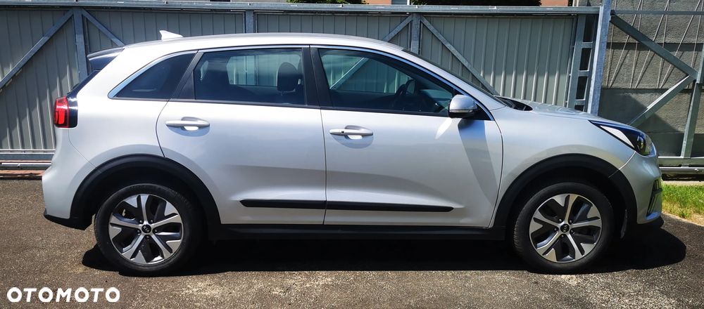 Kia Niro 64kWh M - 2
