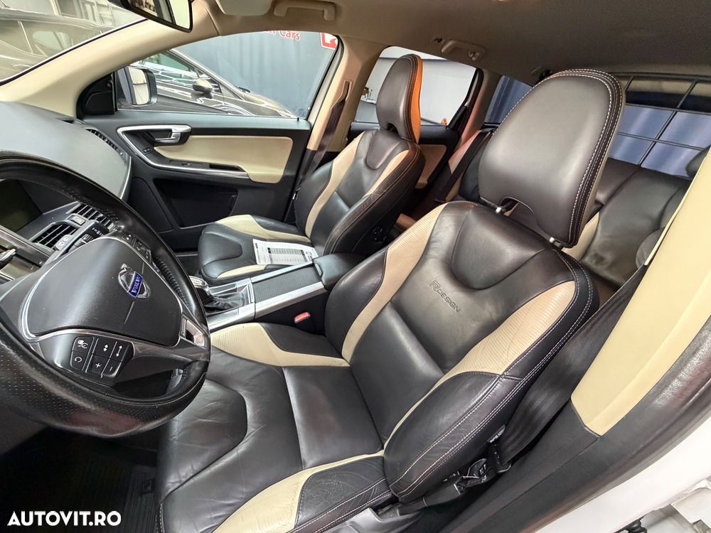 Volvo XC 60 D5 AWD Aut. RDesign - 11