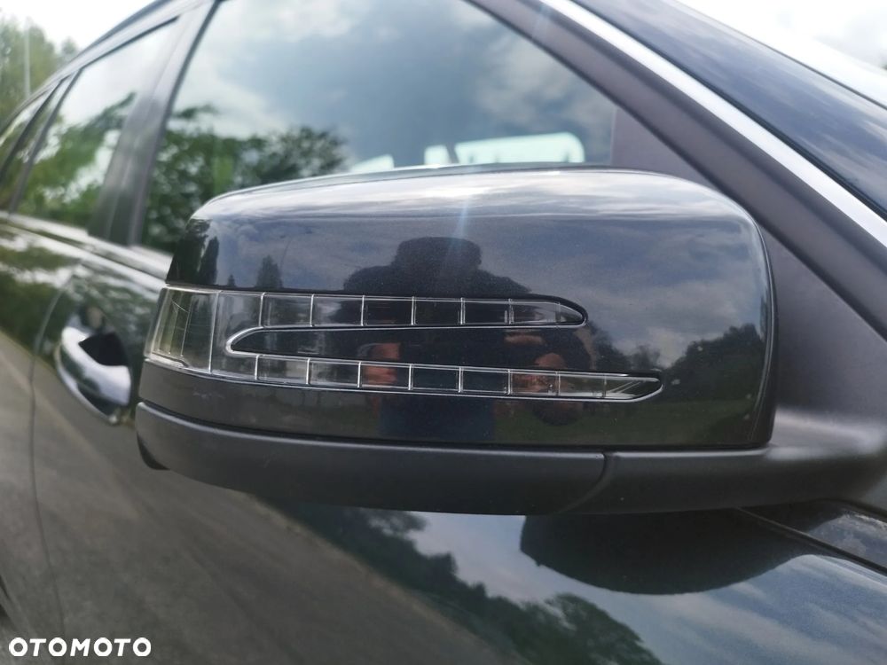 Mercedes-Benz Klasa C 200 CDI BlueEff Avantgarde - 33