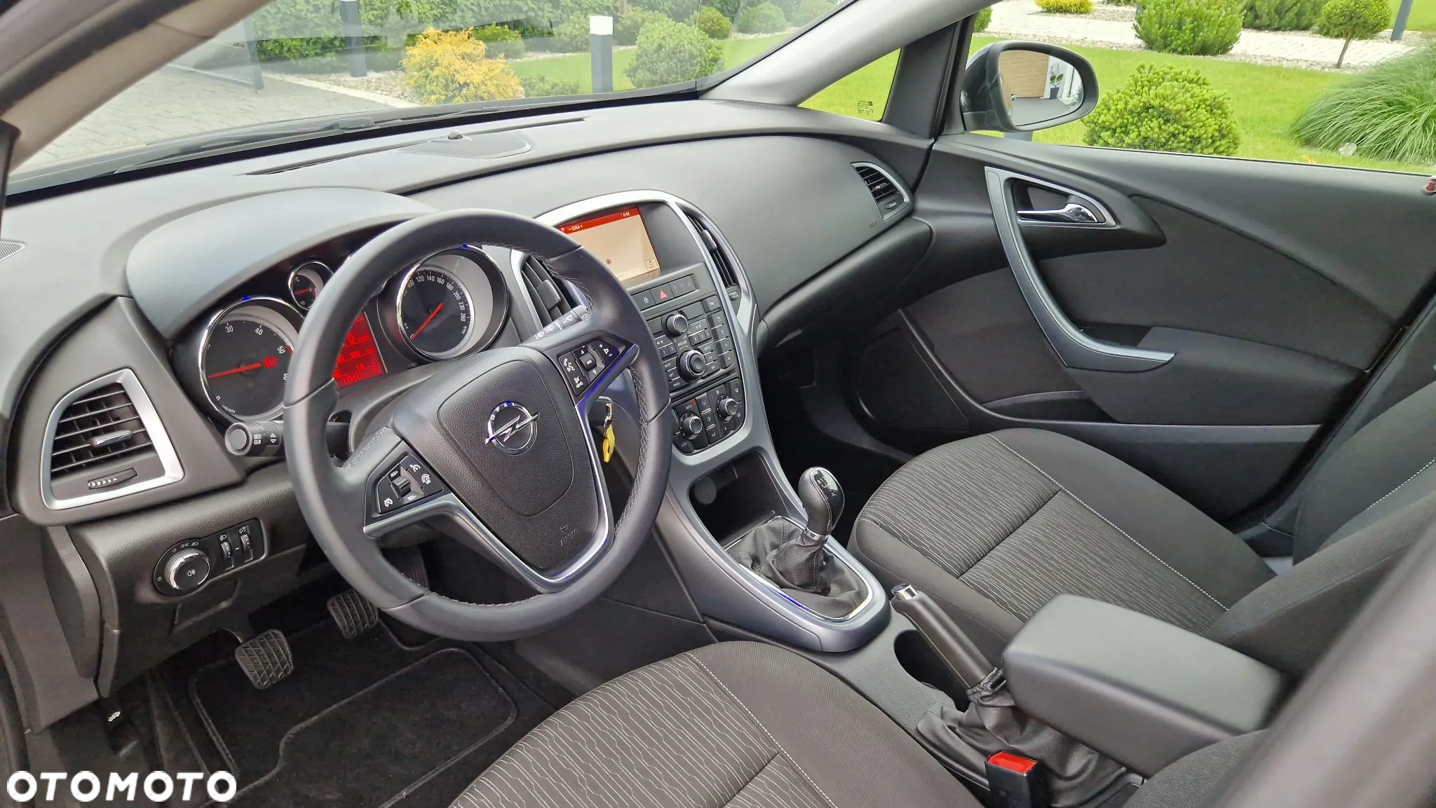 Opel Astra 1.7 CDTI DPF Cosmo - 7