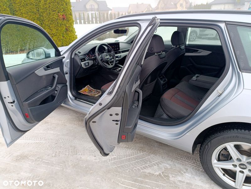 Audi A4 Avant 35 TDI mHEV S tronic - 15