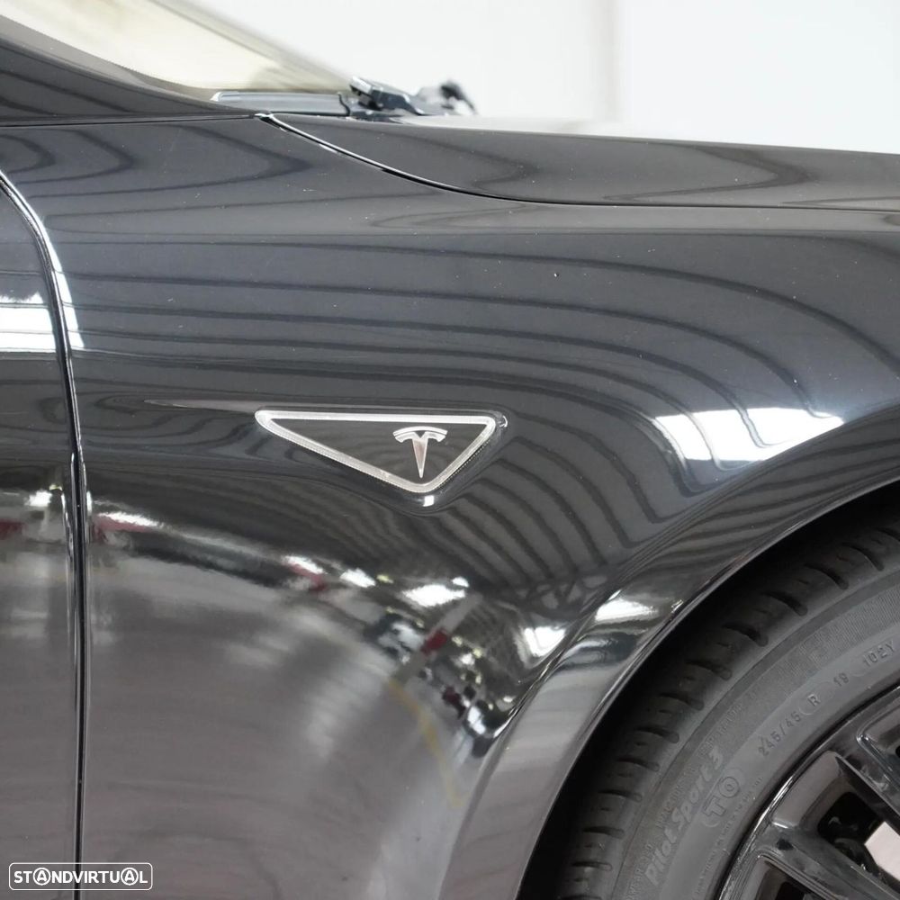 Tesla Model S 85 - 40