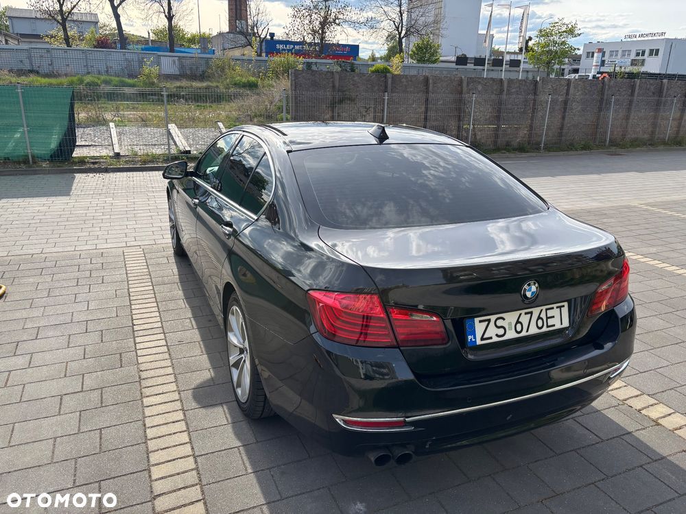 BMW Seria 5 520d xDrive Luxury Line - 13