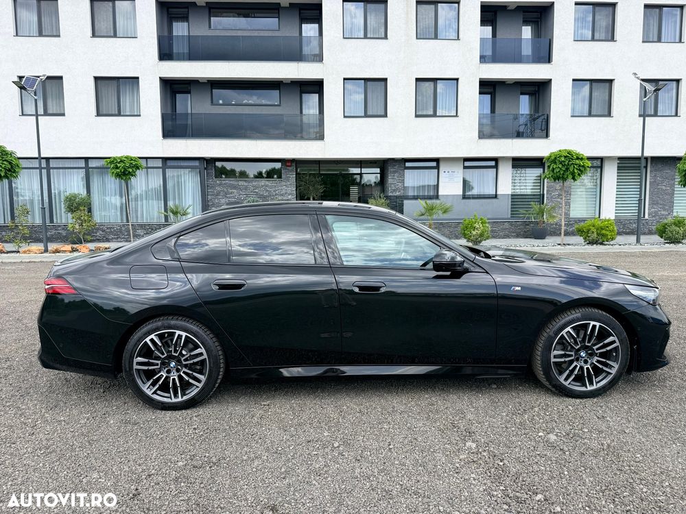BMW Seria 5 520d AT MHEV - 6