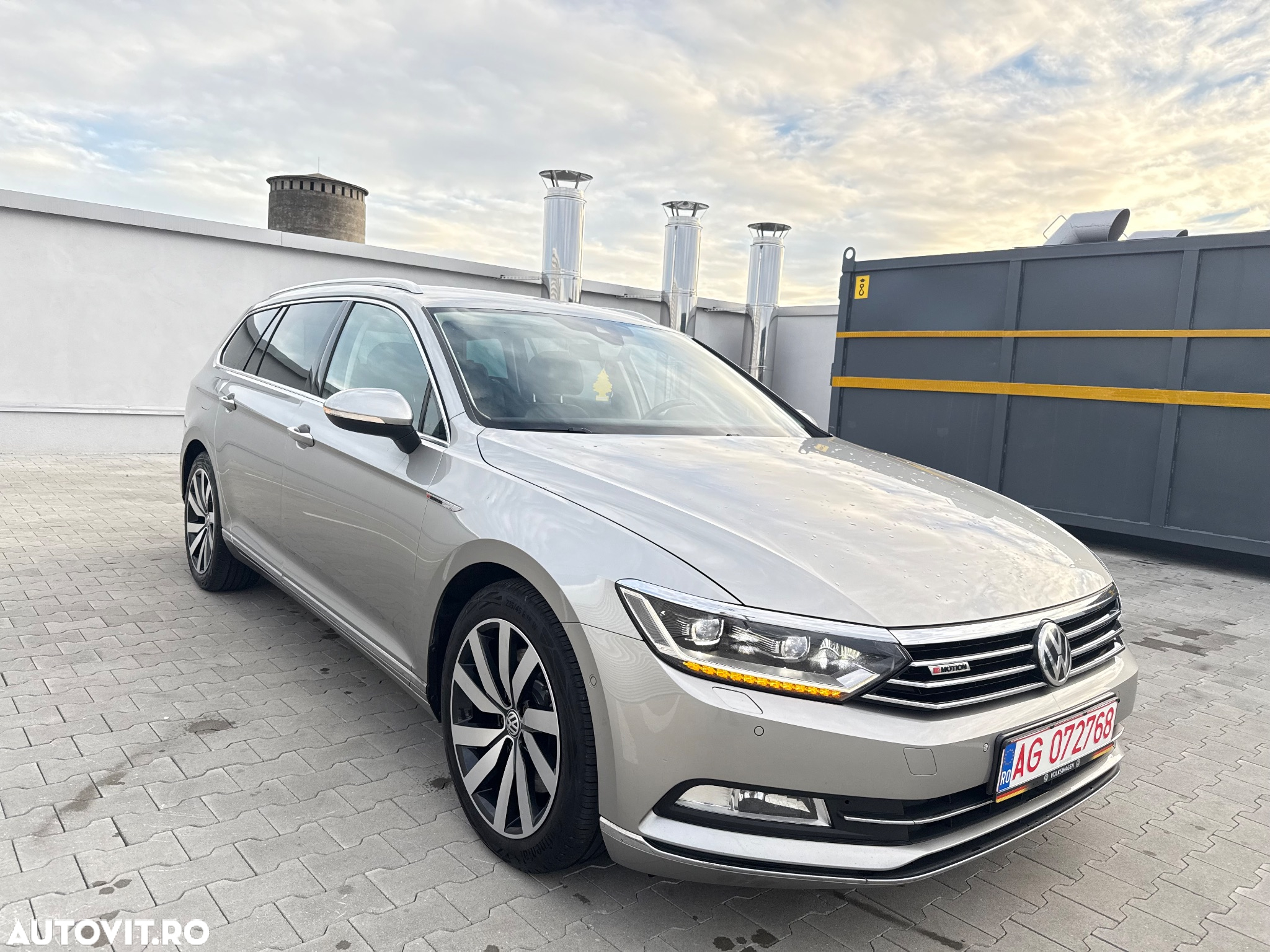 Volkswagen Passat Variant 2.0 BiTDI 4Mot DSG Highline - 10
