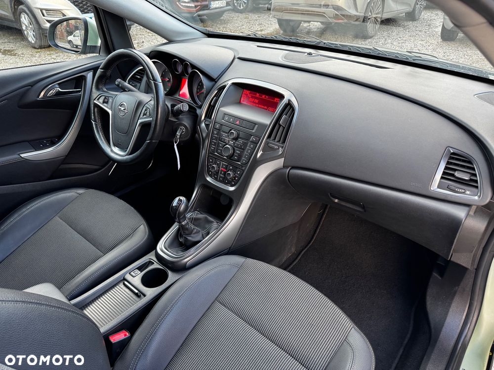 Opel Astra 1.4 Turbo ecoFLEX Start/Stop Selection - 38