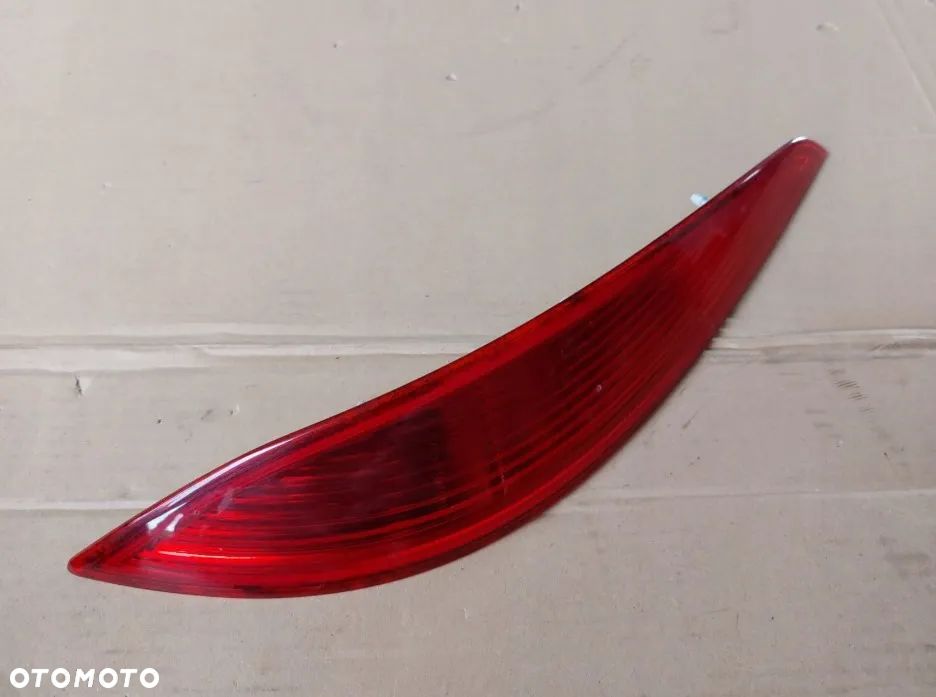 Odblask lewy prawy lampa tył Opel Astra H III CABRIO - 1