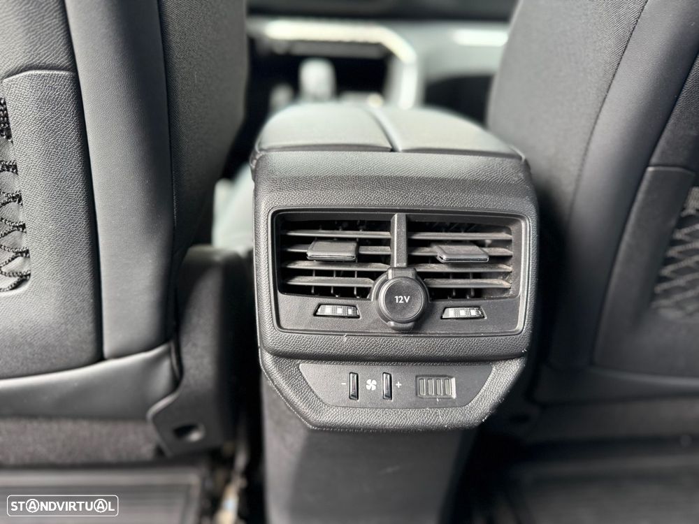 Peugeot 5008 1.5 BlueHDi Allure Pack EAT8 - 23