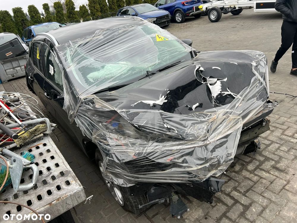 Ford Kuga - 7