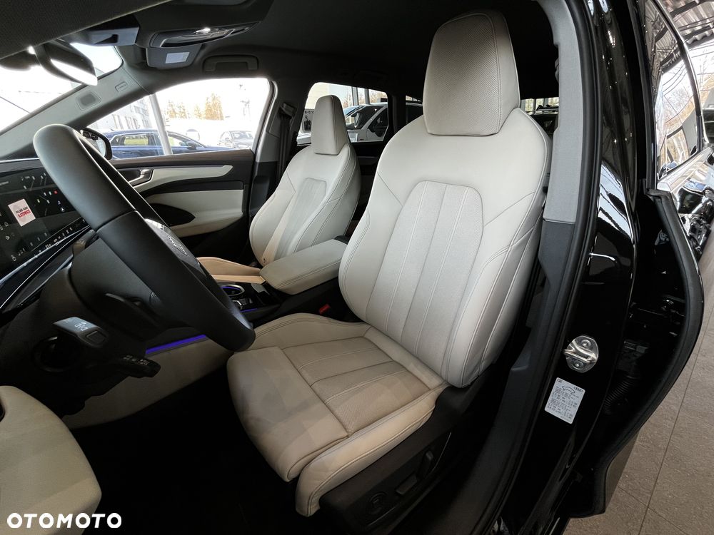 Audi A6 Avant TDI mHEV Quattro S tronic - 11